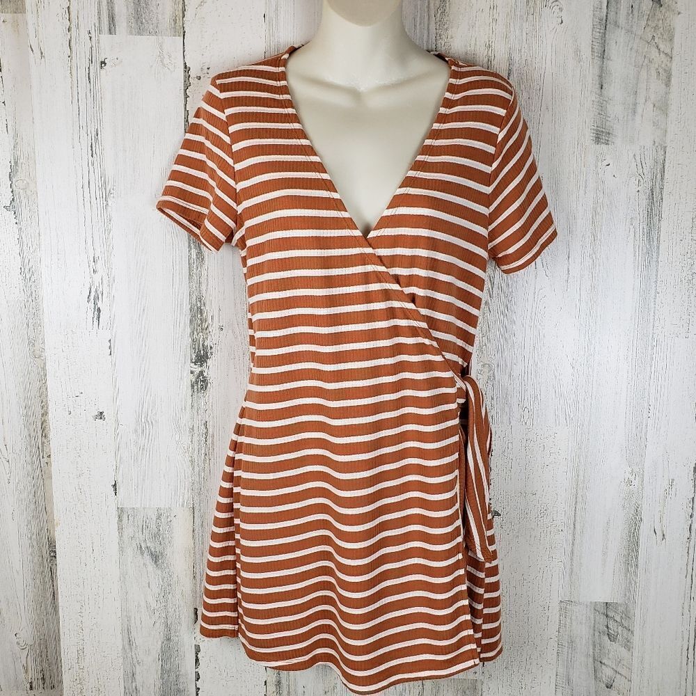 Hem & Thread Wrap Skort Romper Sz M